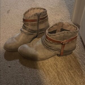 Maurices grey western Ankle Booties